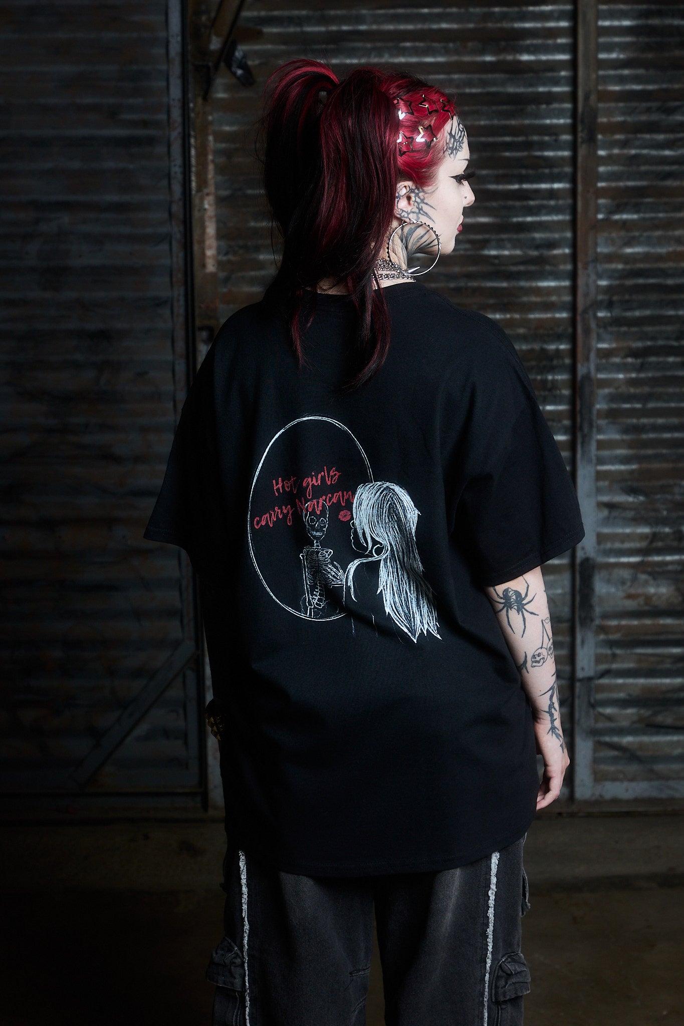 Metal-Font "Hot Girls Carry Narcan"